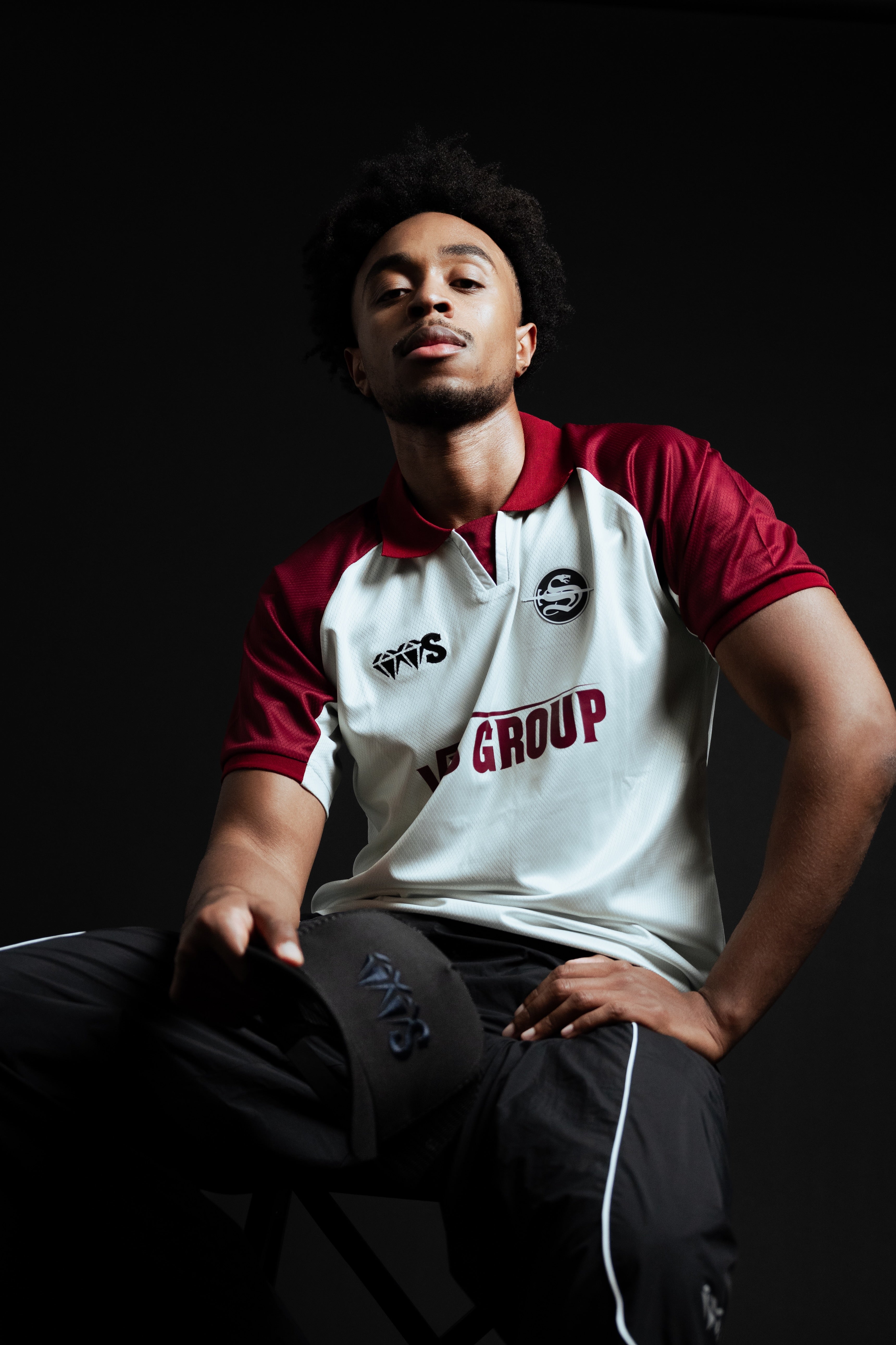 Maillot “VVS” – Blanc & Rouge (manches courtes)